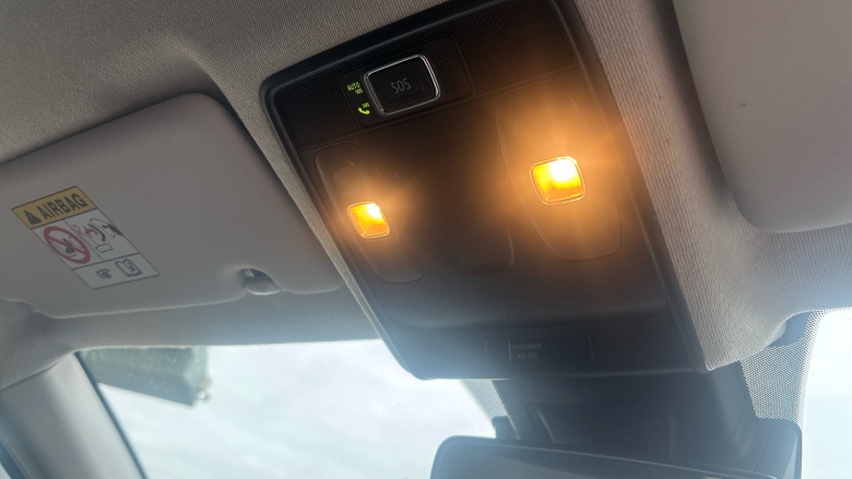 Renault Captur 1.6 E-TECH Hybrid 145 Iconic Edition 5dr Auto Hybrid Hatchback